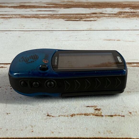 Garmin eTrex Legend Handheld GPS Navigator Waterproof LCD Display - Picture 4 of 5
